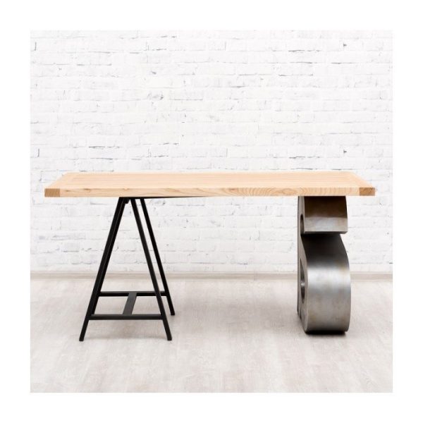 Стол AMSTERDAM на фигурном металлическом основании с подсветкой и столешницей из массива дуба — изображение 7