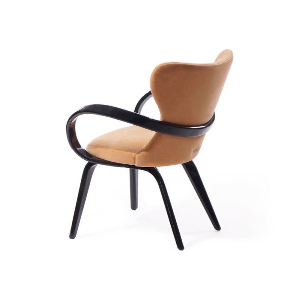 Стул Apriori S с подлокотниками из гнутого дерева — изображение 3