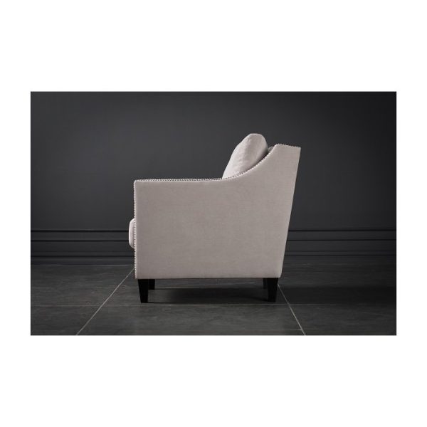 Кресло Блэкберн с металлическими клепками — изображение 9