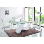 Обеденный стол со столешницей из закаленного стекла