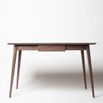 Стол письменный из американского ореха Karpenter Vintage