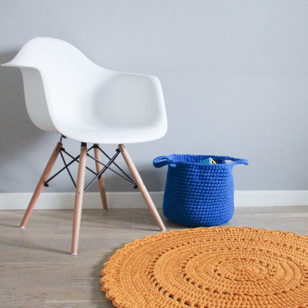 Вязаная корзина Синяя большая с ручками — изображение 3