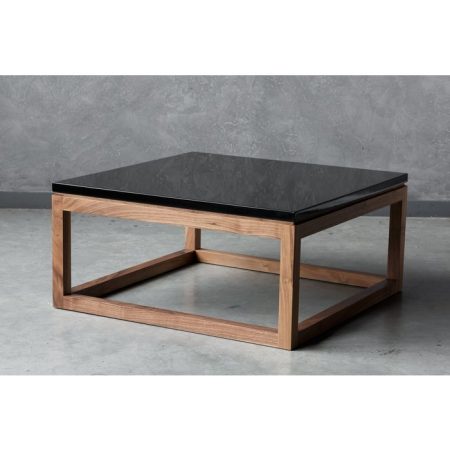 Журнальный столик из массива американского ореха