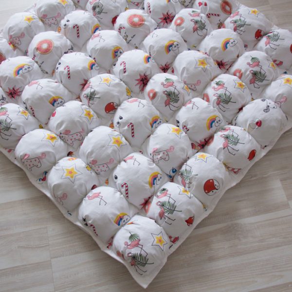 Игровой коврик Бомбон SWAGО 110х110 см — изображение 3