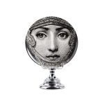 Декоративная тарелка на подставке Preso