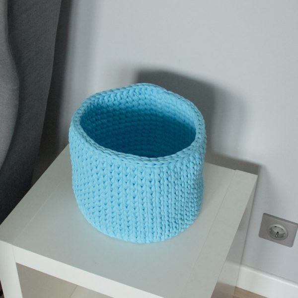 Вязаная корзина Голубая круглая малая — изображение 2