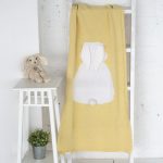 Плед Зайка 60х120 желтый+белый — изображение 2