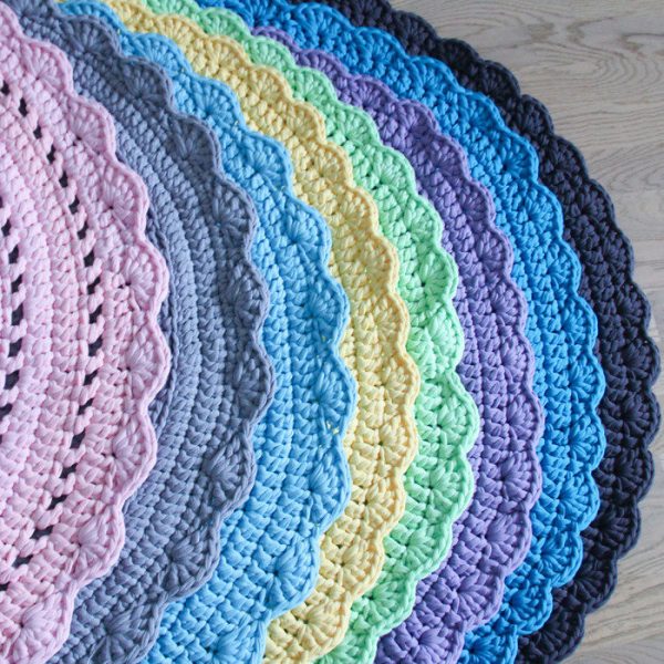 Вязаный коврик Графит 100 см — изображение 5