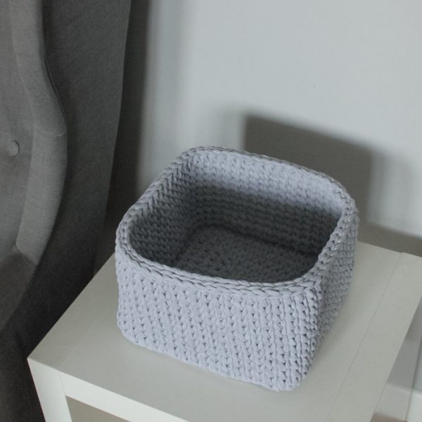 2257product_gallery_photo_d474f34e-ac97-49a1-8dd6-fee2dec3ce8c.jpg Вязаная корзина Серый Меланж квадратная малая — изображение 2