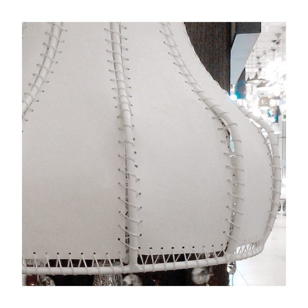 Настольная лампа ROMANTIC Lamp International с абажуром из кожи белого цвета — изображение 2