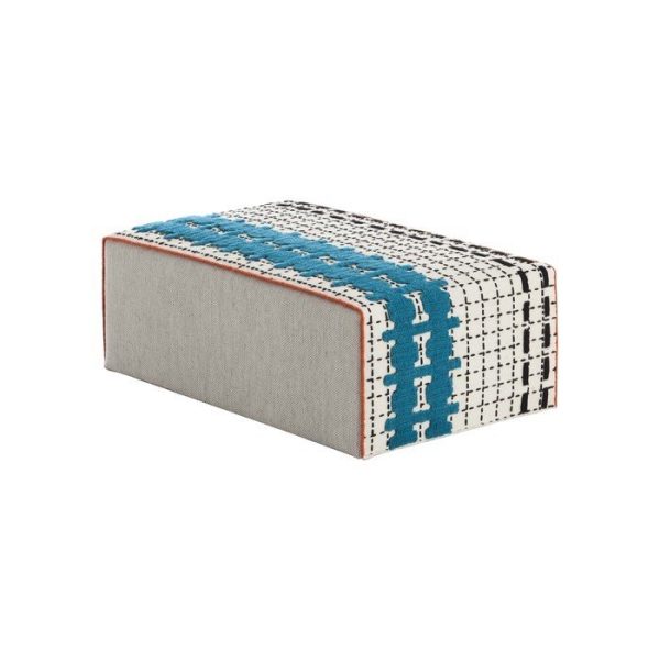 2286product_gallery_photo_5c4caa3e-a27a-48be-b9b3-cda21066e3bc.jpg Большой пуф Gan Bandas из натуральной шерсти — изображение 5