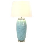 Керамическая настольная лампа с белым абажуром