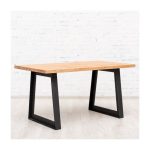 Обеденный стол A-Line из массива дуба