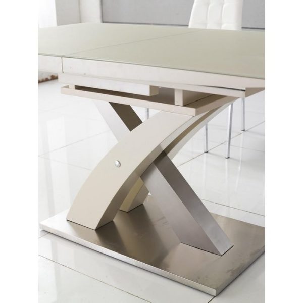 Обеденный стол с глянцевой поверхностью и столешницей из закаленного стекла — изображение 3