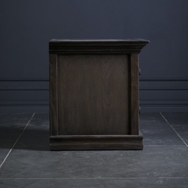 Тумбочка прикроватная из массива вязи — изображение 12