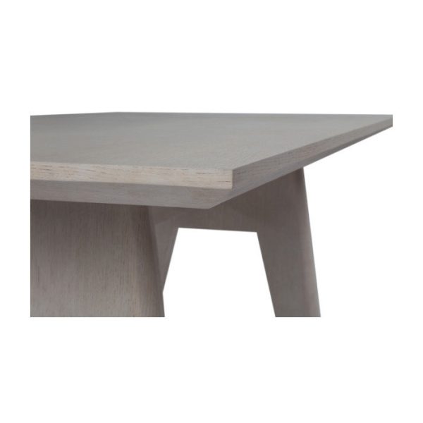 Стол обеденный с отделкой из натурального дерева — изображение 4