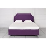 КРОВАТЬ с мягким изголовьем  декорированным гвоздями 200х200 см