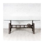  Обеденный стол GORDONS с регулировкой высоты и столешницей из прозрачного стекла