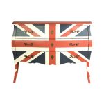 Комод с британским флагом