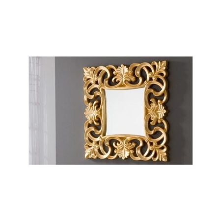 Зеркало в резной раме золото
