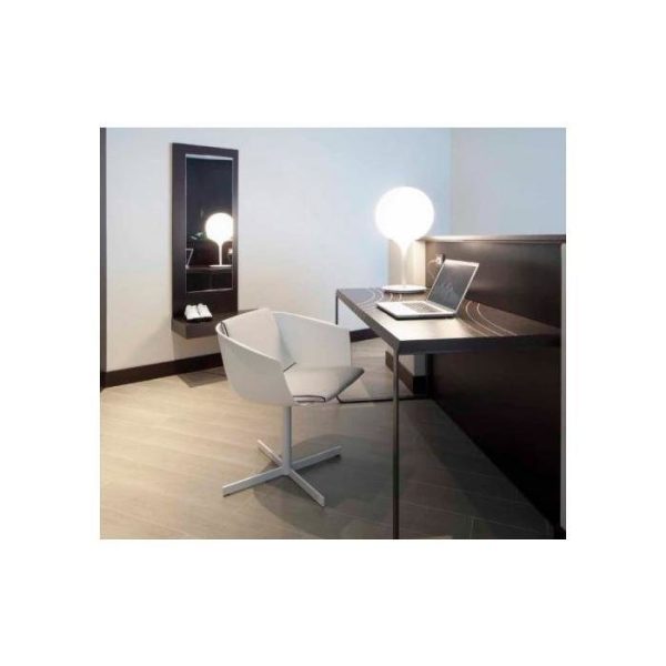 Настольная лампа Artemide Castore — изображение 4