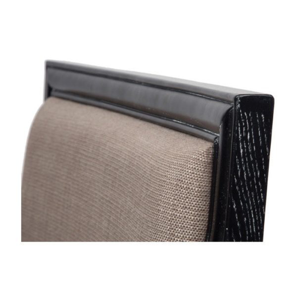 стул с мягкой обивкой и подлокотниками   — изображение 6