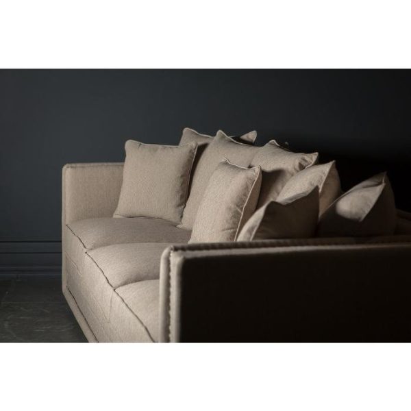 2562product_gallery_photo_135154f3-1a56-490a-89f5-310bae1b87af.jpg Диван Тулуза декорированный латунными гвоздиками  — изображение 14