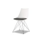 Стул с пластиковым сидением черно-белый