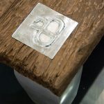 Стол кофейный d-Bodhi Opium из антикварного тика с металлическими ногами — изображение 2