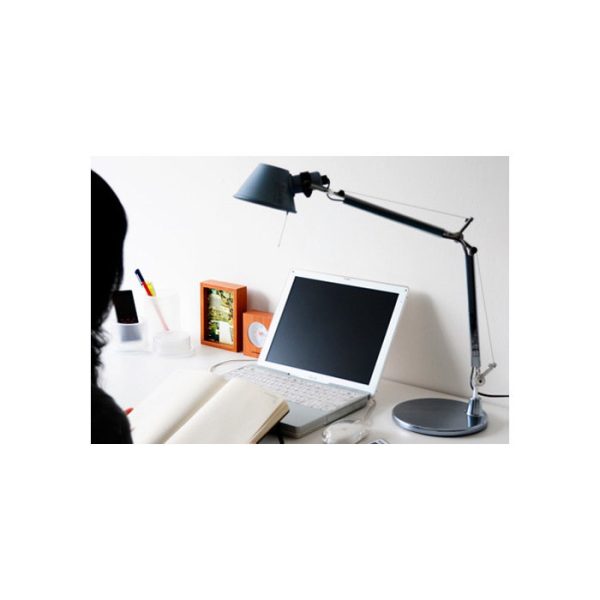 Настольная лампа Tolomeo Micro Artemide — изображение 4