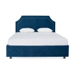 КРОВАТЬ с мягким изголовьем декорированным гвоздями 200х200 см