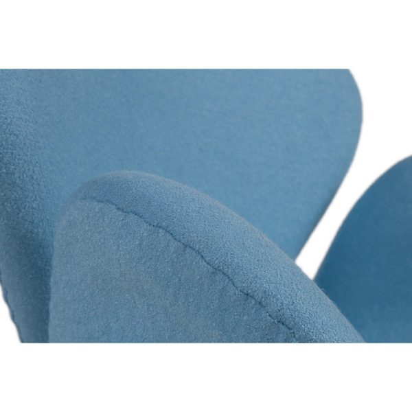 Кресло Swan Chair из шерстяной ткани голубого цвета — изображение 5