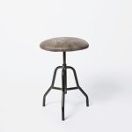 Табурет d-Bodhi Sacramento Grey на металлическом каркасе с отделкой из искусственной замши