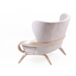 Диван  Apriori S  с изящными подлокотниками из натурального дерева — изображение 4