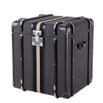 Сундук  Trunk Goldwynn обтянутый тканью черного цвета 63x56x58 см