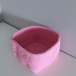 Вязаная корзина Розовая квадратная малая