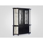 Библиотека с застекленной верхней частью