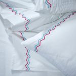 Постельный комплект двуспальный  вышивка зигзаги
