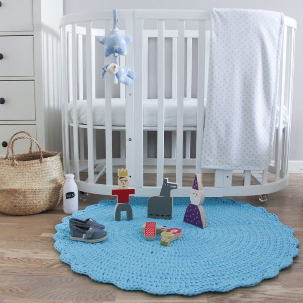 Вязаный коврик Голубой 100 см — изображение 3