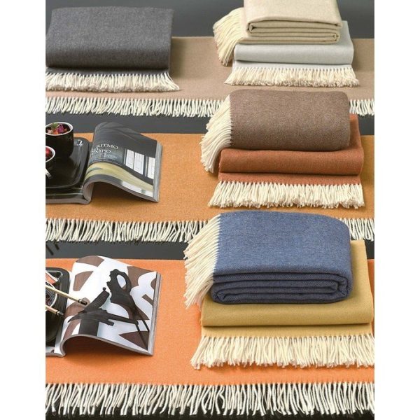 2882product_gallery_photo_d4fcc7fb-85db-4ddd-874e-88fe9b29976a.jpg Плед ИЗ ШЕРСТИ С ДОБАВЛЕНИЕМ ХЛОПКА LIVERPOOL   — изображение 4