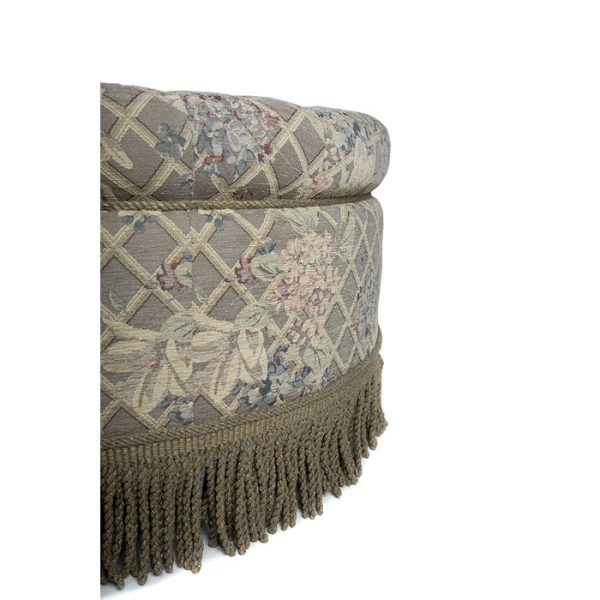 2904product_gallery_photo_f8b8a778-bc92-4743-8a43-e2597da40c82.JPG Мягкий пуф Dolfi обтянут тканью желто-зеленого цвета с цветочным рисунком 55х100 см — изображение 2