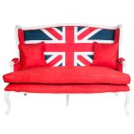 Диванетка с британским принтом на спинке