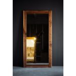 зеркало напольное из массива кавказского дуба