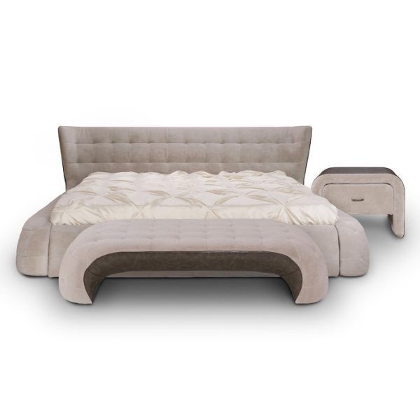 2918product_gallery_photo_4525fe58-5371-4743-ada7-f421a27df75a.jpg Кровать Meridian с обивкой из кожи и ткани 200х200 см — изображение 1