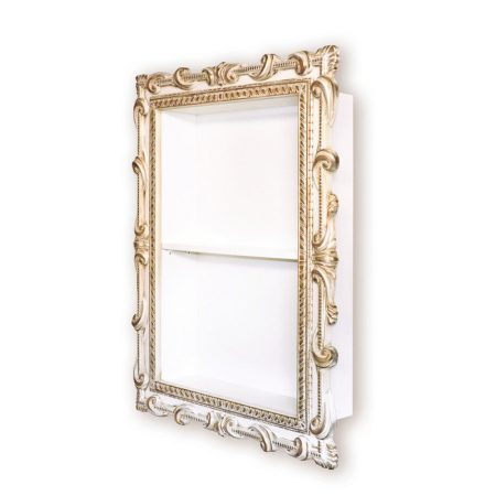 Полка в резном багете 