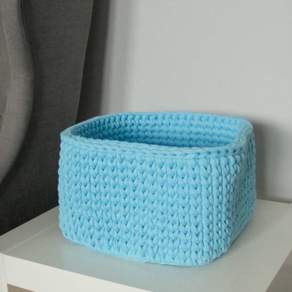 2947product_gallery_photo_d552547c-1353-4996-b08b-178da50251e1.jpg Вязаная корзина Голубая квадратная малая — изображение 3