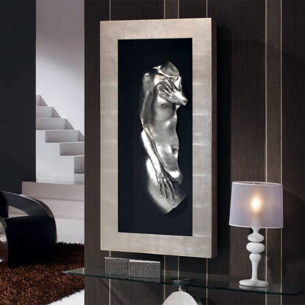 Декоративное панно в виде дамской фигуры серебряного цвета 120x60x14 см — изображение 2