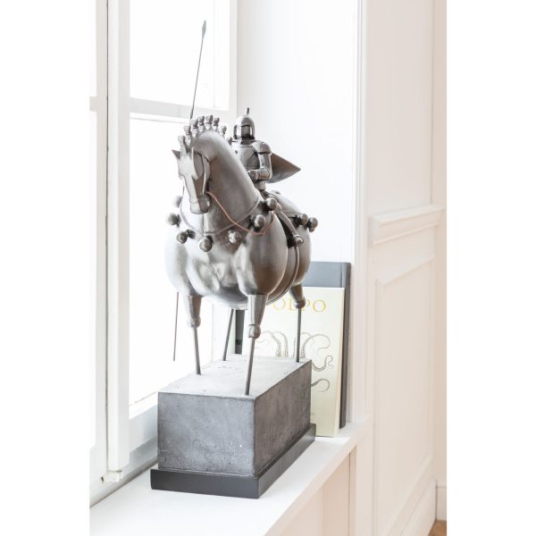 Предмет декоративный Knight, коллекция "Рыцарь" 55*72*21, Полирезин, Сталь, Черный — изображение 3