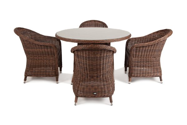 цвет коричневый