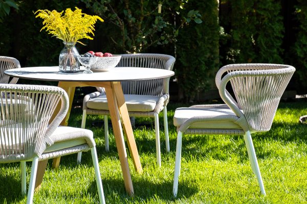 "Франческо" интерьерный стол из HPL круглый Ø90см, цвет молочный — изображение 4